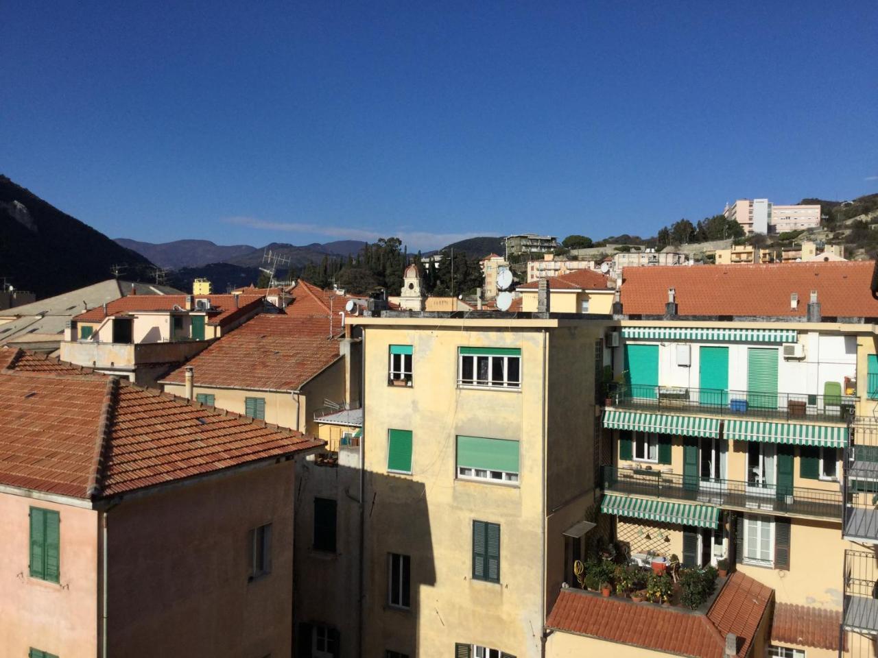 La Villetta Appartamenti Per Vacanze Finale Ligure Bagian luar foto