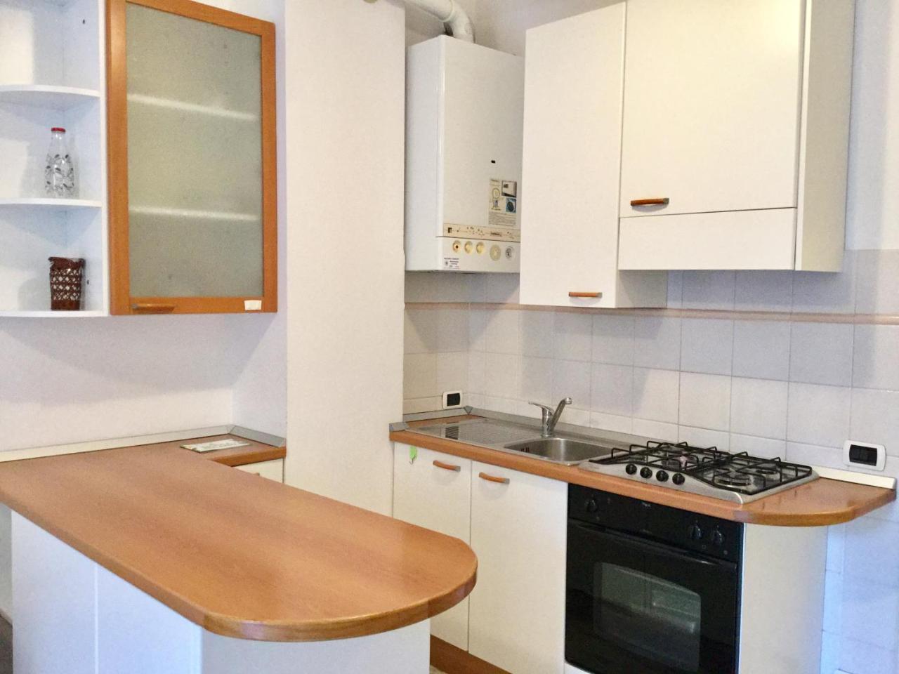 La Villetta Appartamenti Per Vacanze Finale Ligure Bagian luar foto